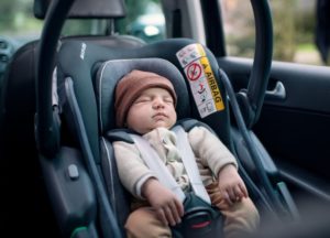 Coral Babyschale Sauerstoff im Auto